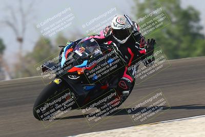 media/Sep-20-2025-TrackDaz (Sat) [[27f0cde673]]/A Group/11am (Turn 2)/